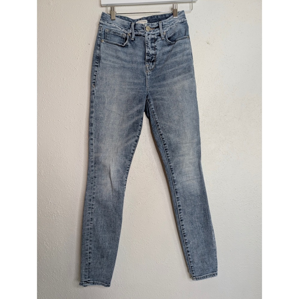 Good American Always Fits Good Classic Jeans Size 2/26 Light Wash Raw Hem